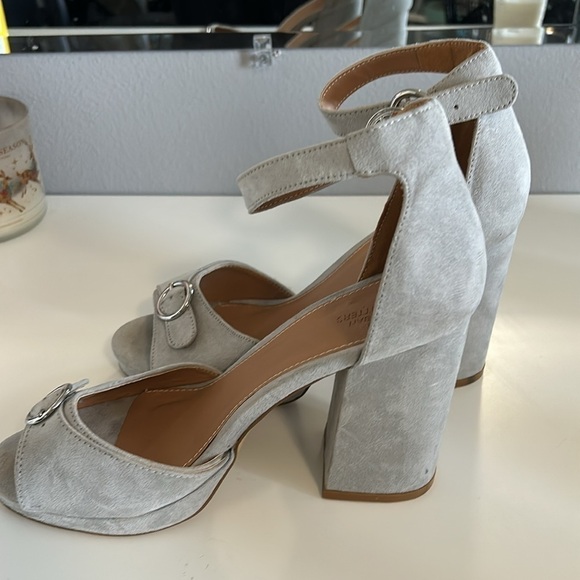 Urban outfitters gray suede heels size 8 - Picture 4 of 7